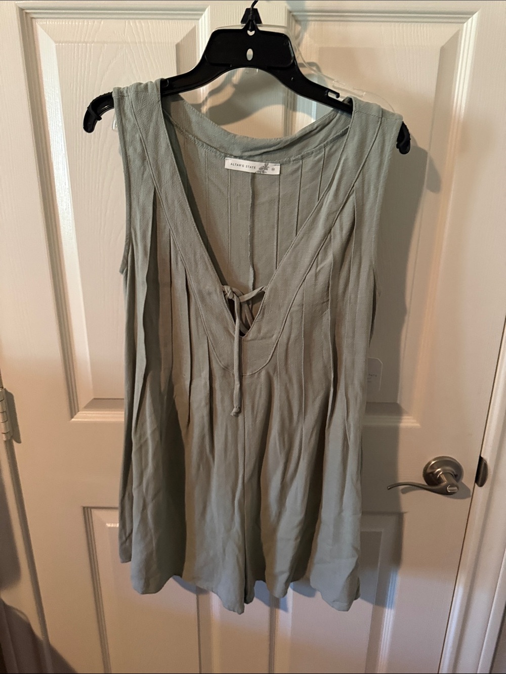 Altar'd State Sage Green V-Neck Tie-Front Sleeveless Tunic